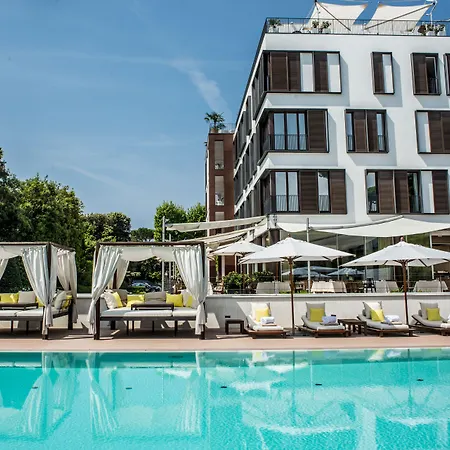 Principe Dei Marmi - & Готель 5*