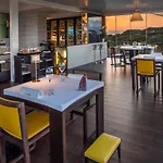 Hotel Principe Dei Marmi - &